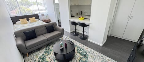 1 bedroom, iron/ironing board, Internet, bed sheets