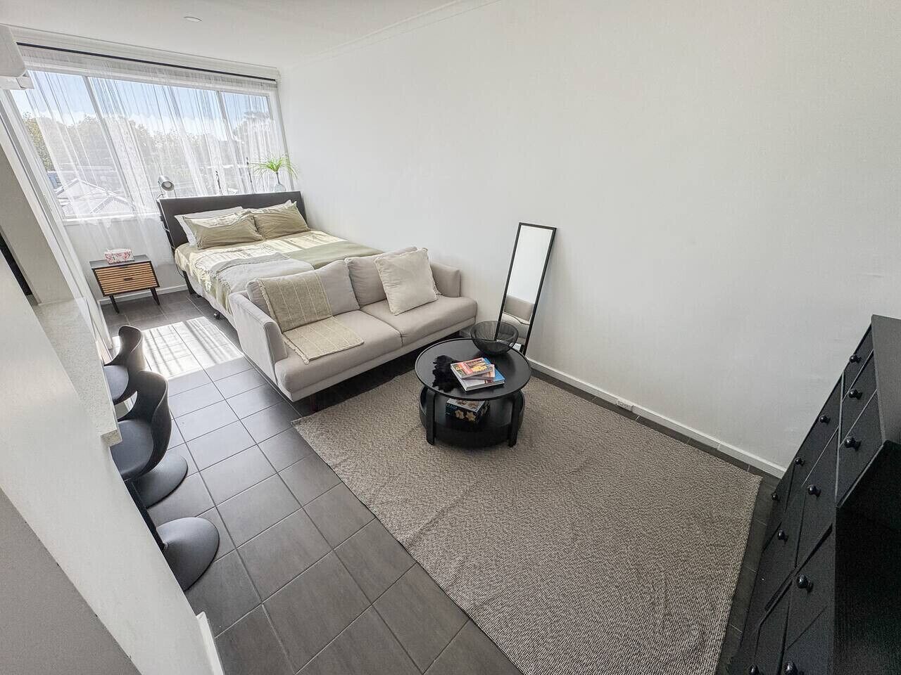 1 bedroom, iron/ironing board, Internet, bed sheets