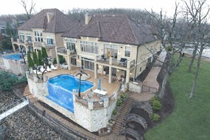 Exterior - Porto Cima - The best in Luxury living at the lake - Arcade, Sleeps 30 PLUS (Sunrise Beach)