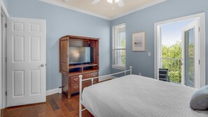 Luxury House, 6 Bedrooms, Haiwan Kesayangan Dibenarkan | Langsir/tirai gelap terus, kalis bunyi, seterika/papan seterika 