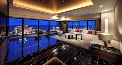 RIHGA Royal Resort Okinawa Chatan