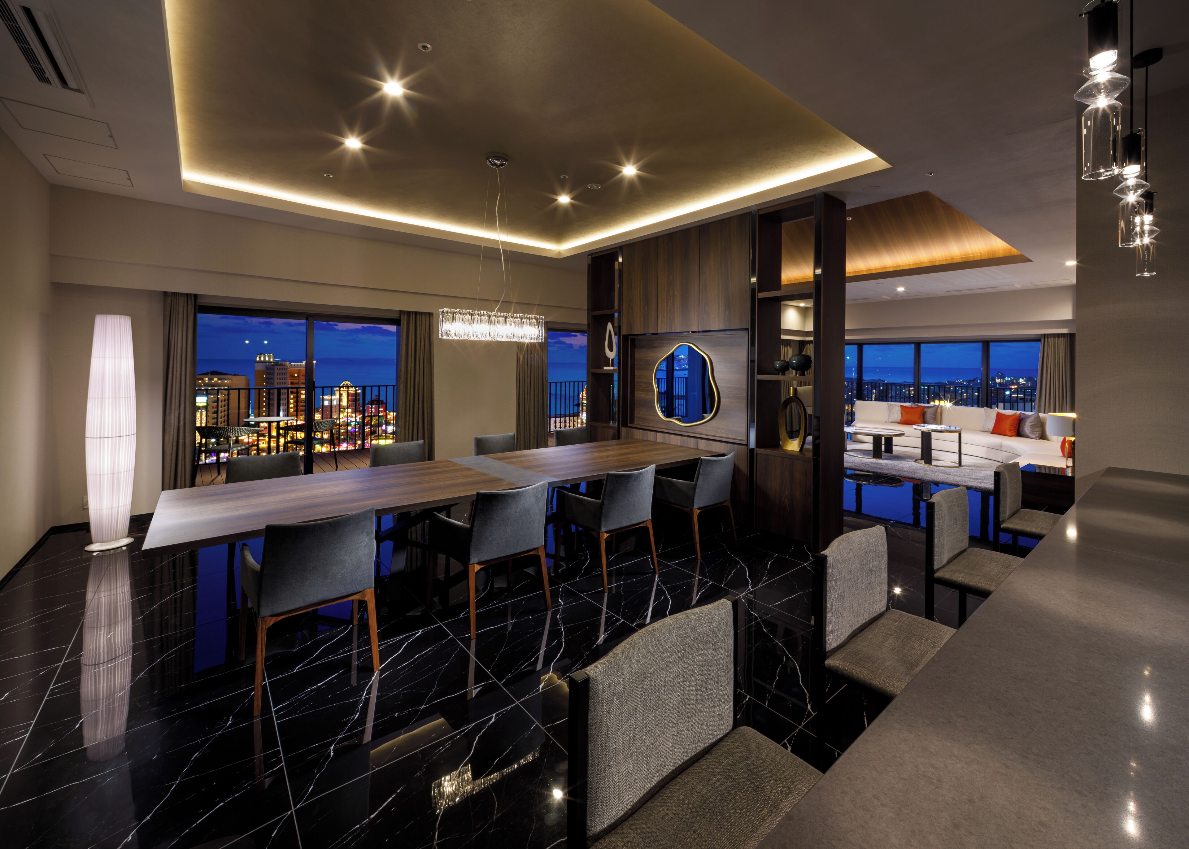 Royal Suite, Non Smoking | In-room dining