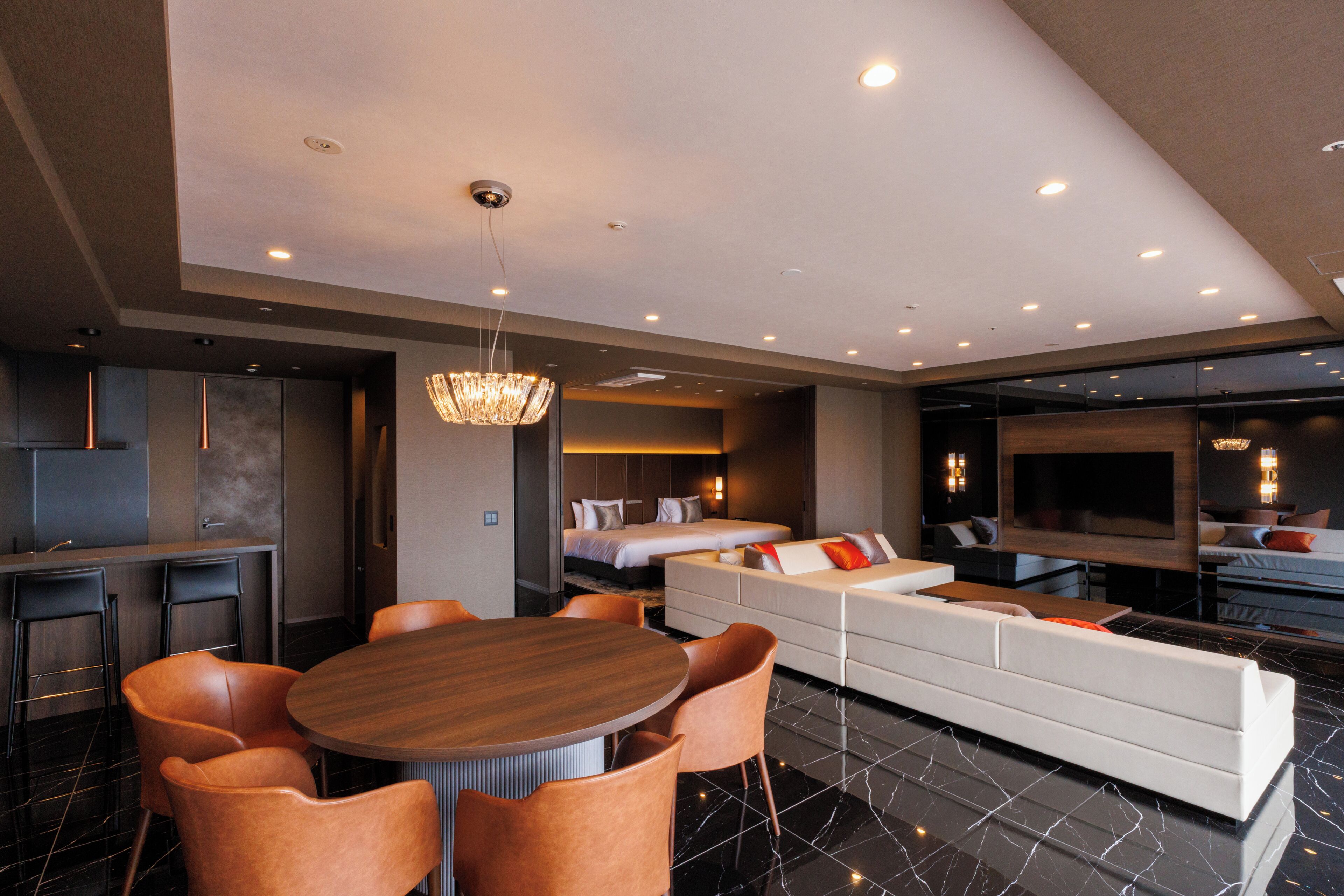 Sapphire Suite, Non Smoking | Living area