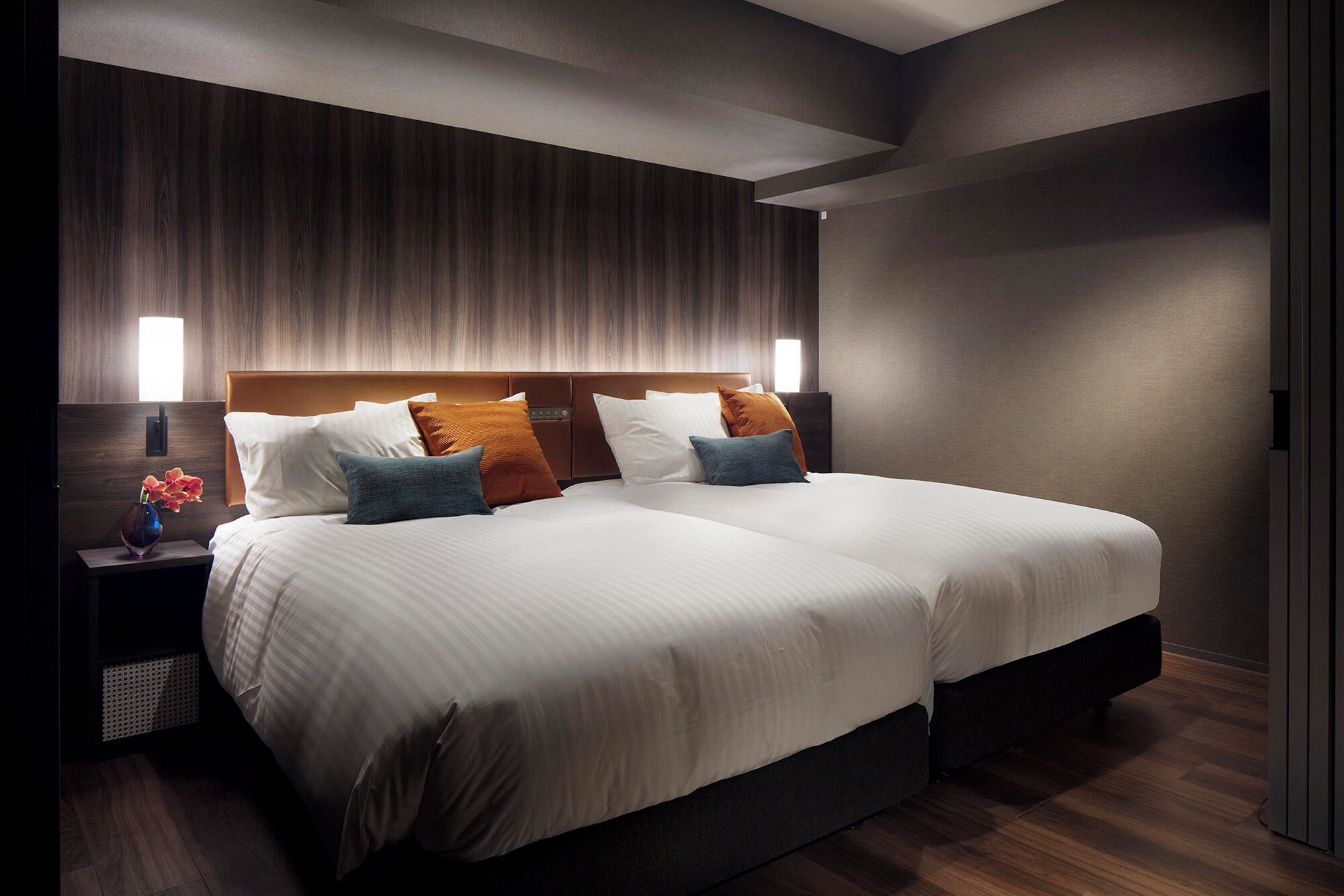 In-room safe, desk, iron/ironing board, free WiFi