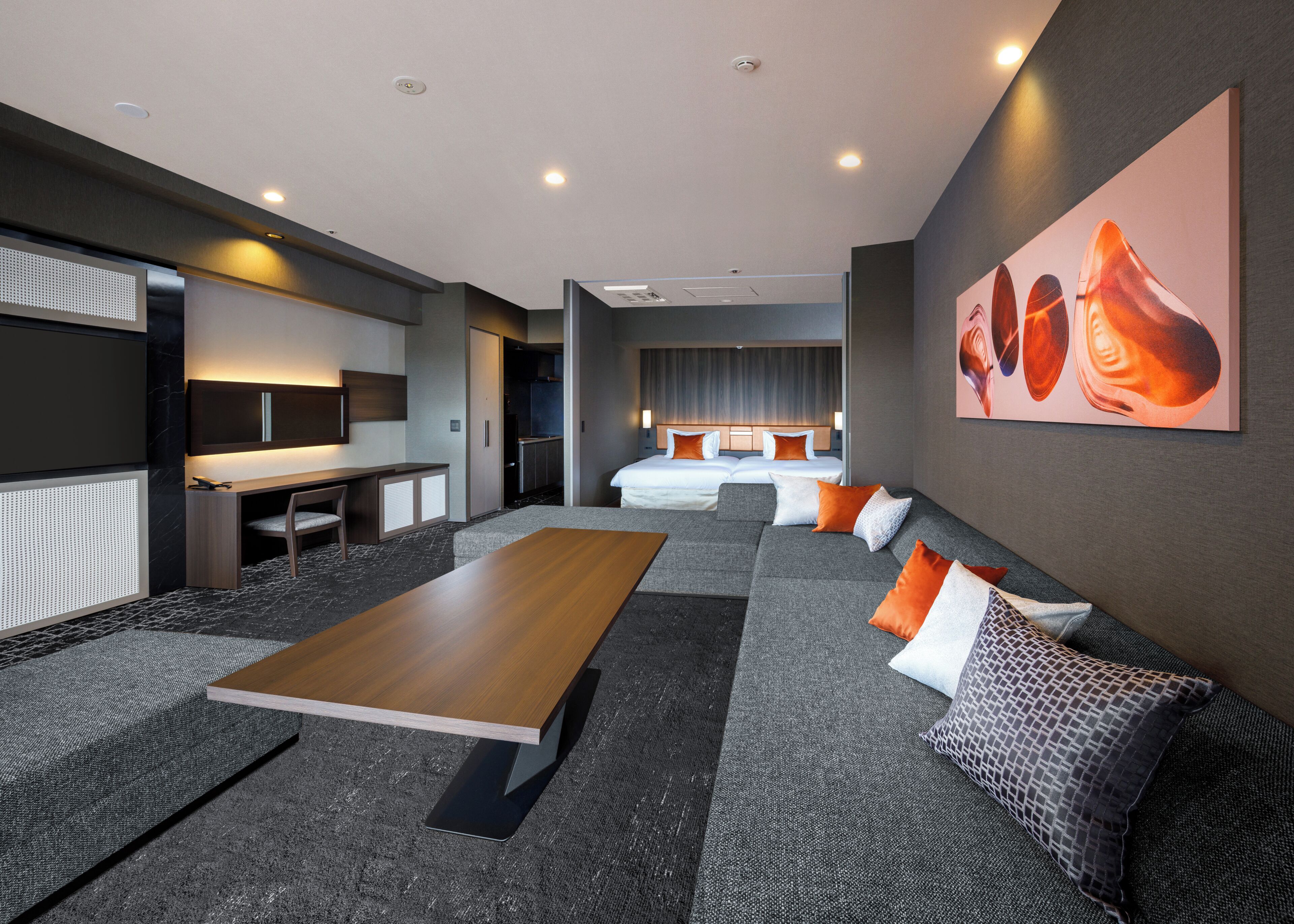 Club Suite, Non Smoking, Corner | In-room safe, desk, iron/ironing board, free WiFi