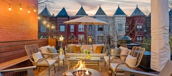 Upscale DC Row Home w/ Private Parking & Fire Pit