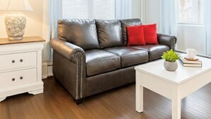 Living area - 2BR Steps to Boardwalk & Beach, Walk to Casinos (Atlantic City)