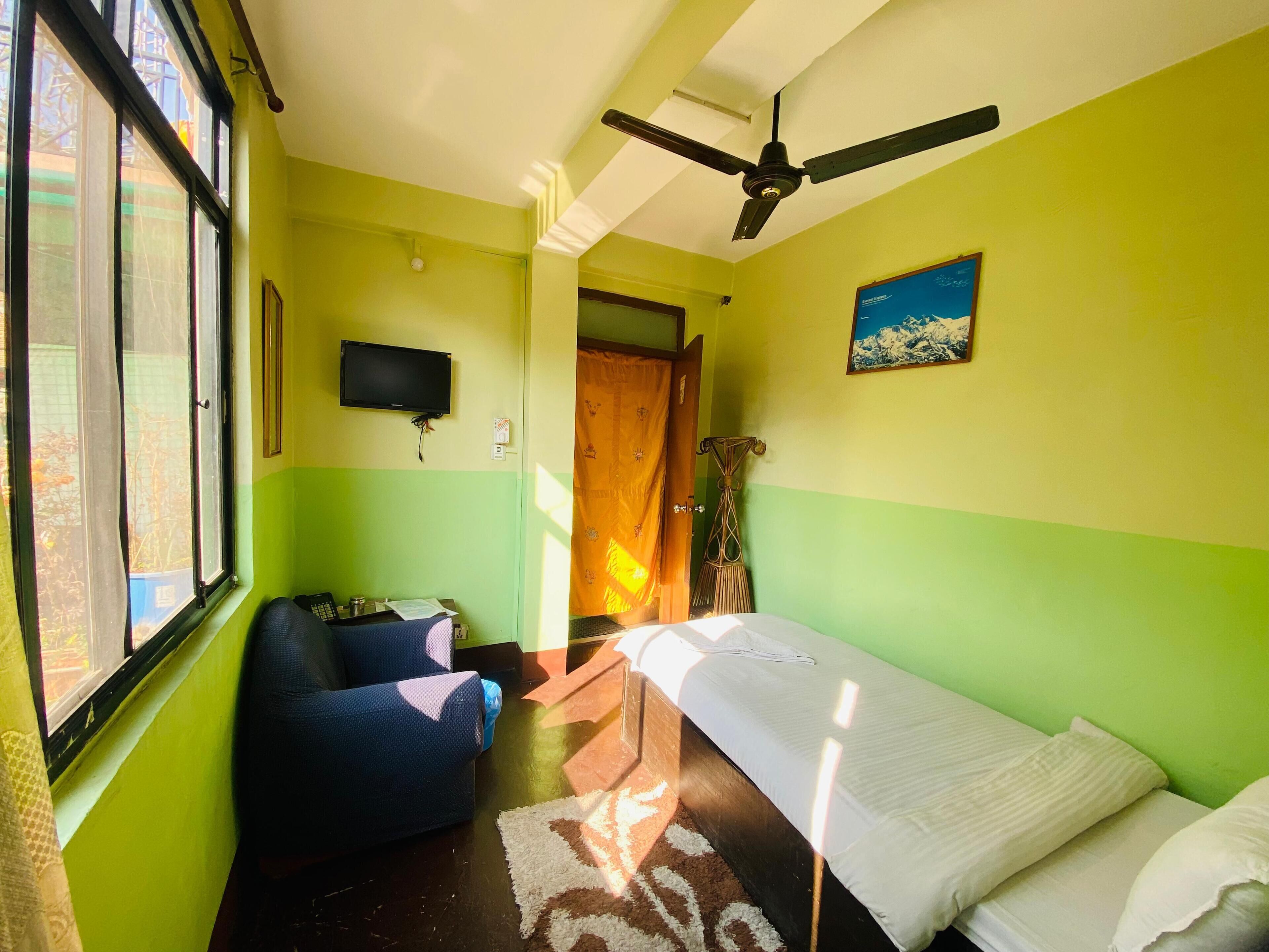 Basic Single Room, City View | Free WiFi, bed sheets