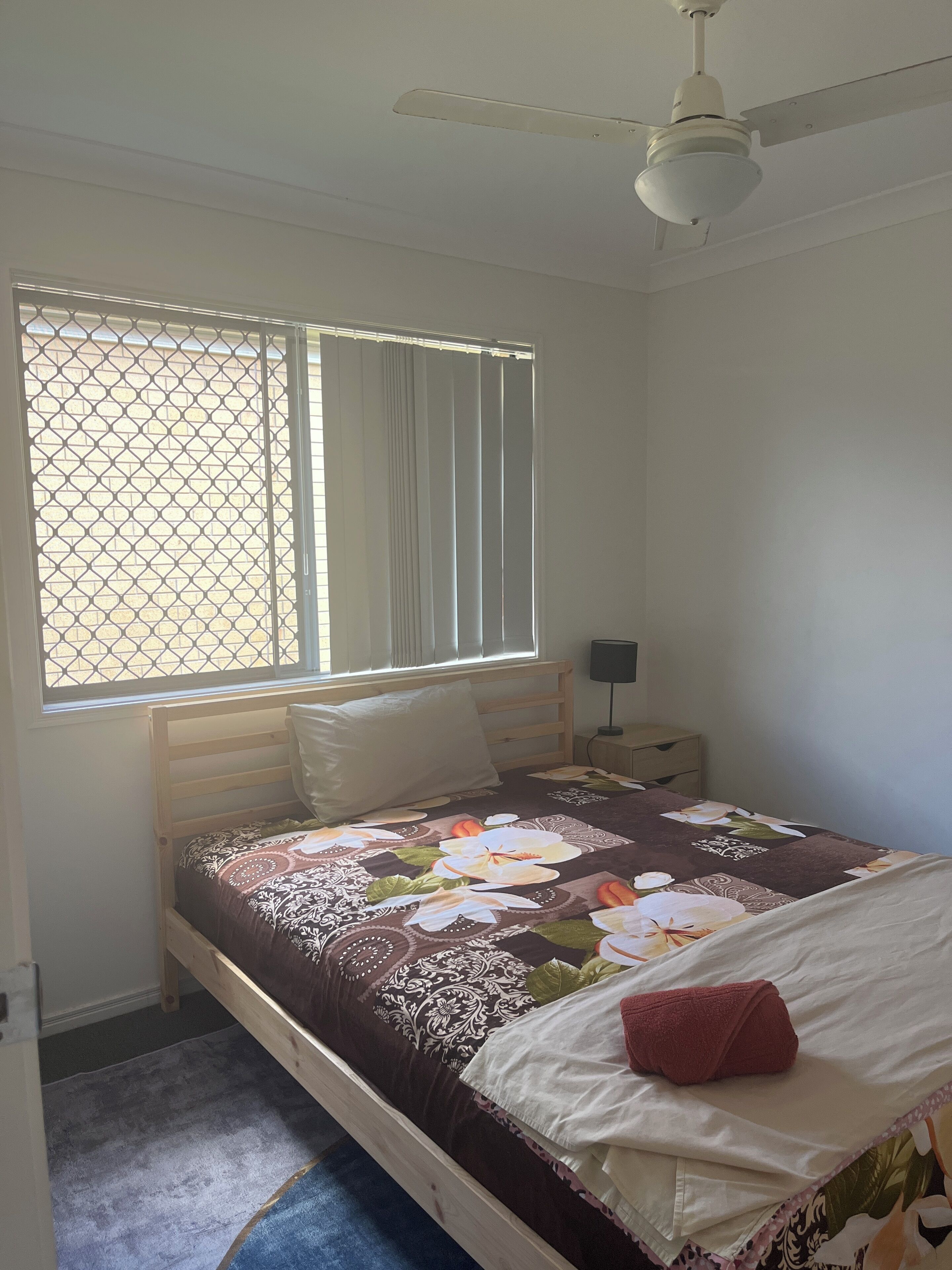 2 bedrooms, Internet, bed sheets