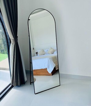 Desk - Glamor Kintamani (Bangli)