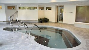 Indoor spa tub - Condo RIGHT on the Snowbird Slopes (Sandy)