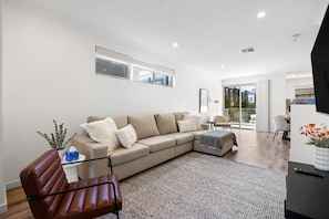 TV - Loft & Levels @ Prospect - Contemporary Urban Living (Prospect)
