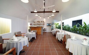 Dining - The Tree - Adults Only (Siem Reap)