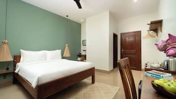 In-room safe, desk, laptop workspace, iron/ironing board