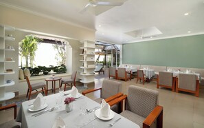 Dining - The Tree - Adults Only (Siem Reap)