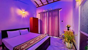 8 chambres, Wi-Fi gratuit, draps fournis