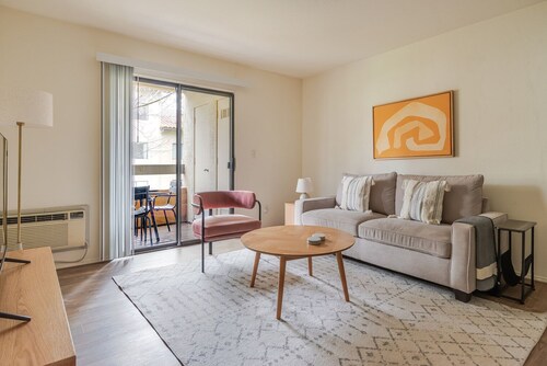 Blueground | Shoreline West, view, nr Shoreline Park