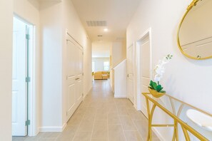 Living area - Oasis Private Ensuite Room Shared Home (Kissimmee)