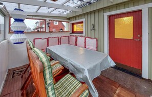 Dining - 2 bedroom cozy home in Broby (Broby)