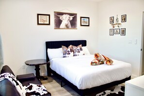 3 Schlafzimmer, Bügeleisen/Bügelbrett, WLAN, Bettwäsche