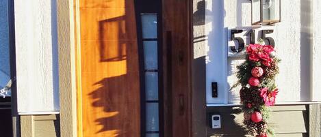 تفاصيل الفندق من الخارج