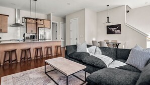 Unclassified image, 3 of 120, button - 27 Beds / Rooftop Hot Tubs + CityViews + Game Room (Nashville)