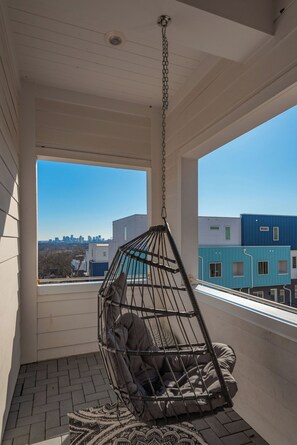 Property grounds - 27 Beds / Rooftop Hot Tubs + CityViews + Game Room (Nashville)