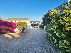 Property grounds - Breathtaking ocean views in Praia da Luz (Praia da Luz, Lagos)