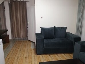 Living area - Maya's Guest House (Nyeri)