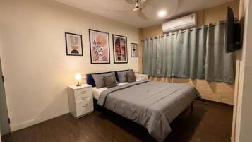 Deluxe Double Room, City View