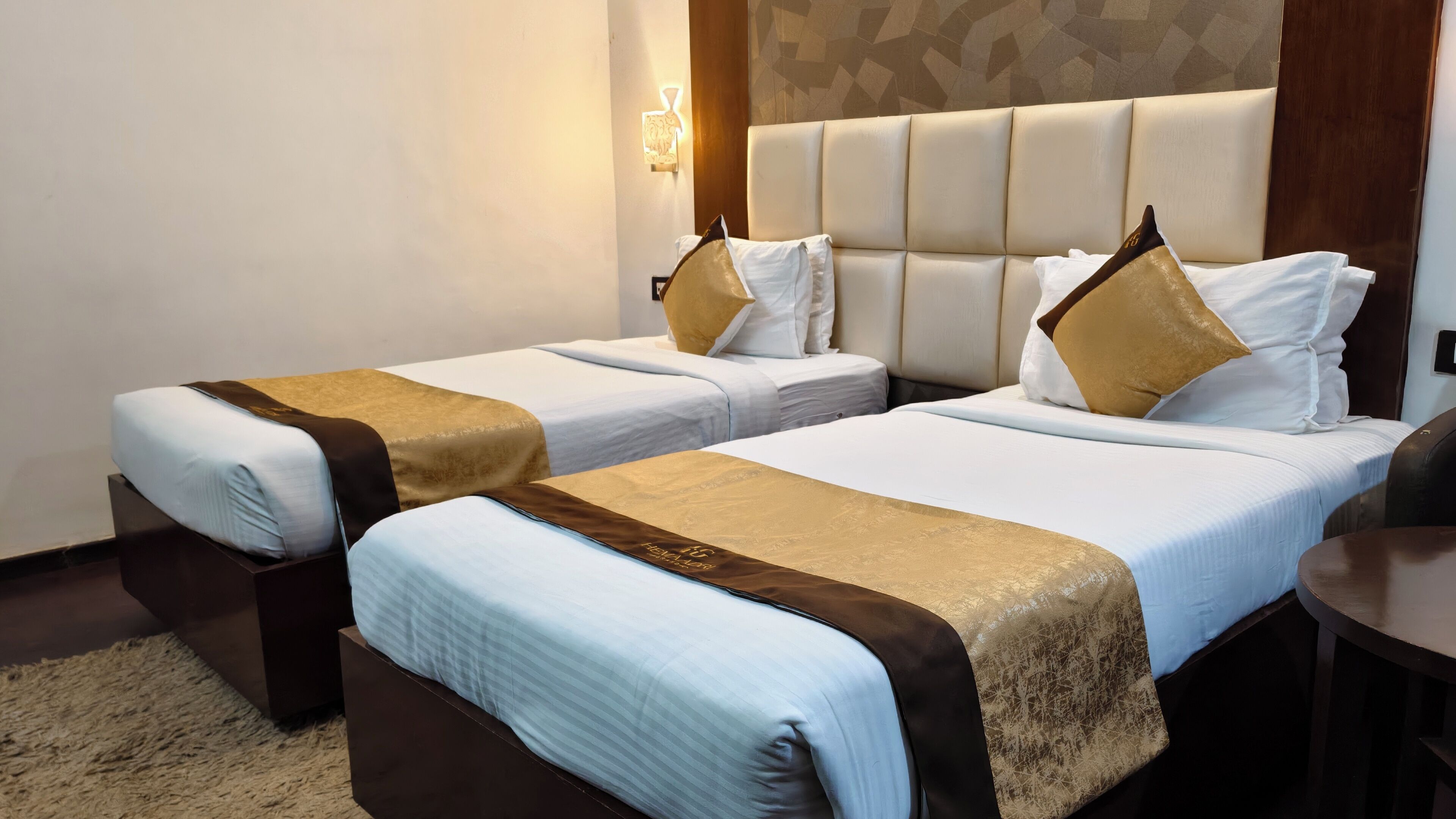 Standard Double or Twin Room | Iron/ironing board, free WiFi