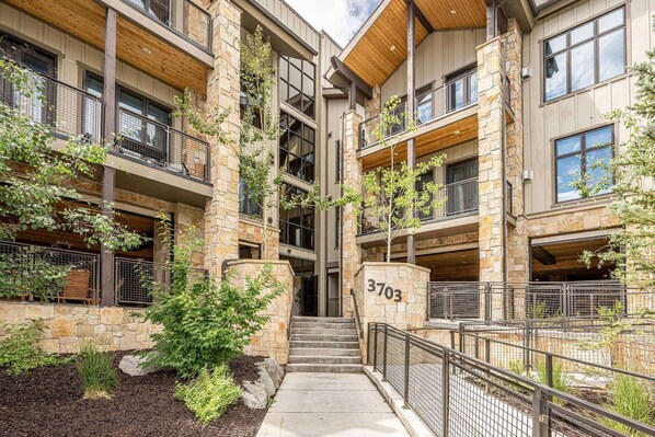 Exterior - Canyons Resort Condo | 1 Min to Cabriolet | Free On-Call Ski Shuttle | Hot Tub (Park City)