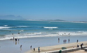 Am Strand, Strandtücher