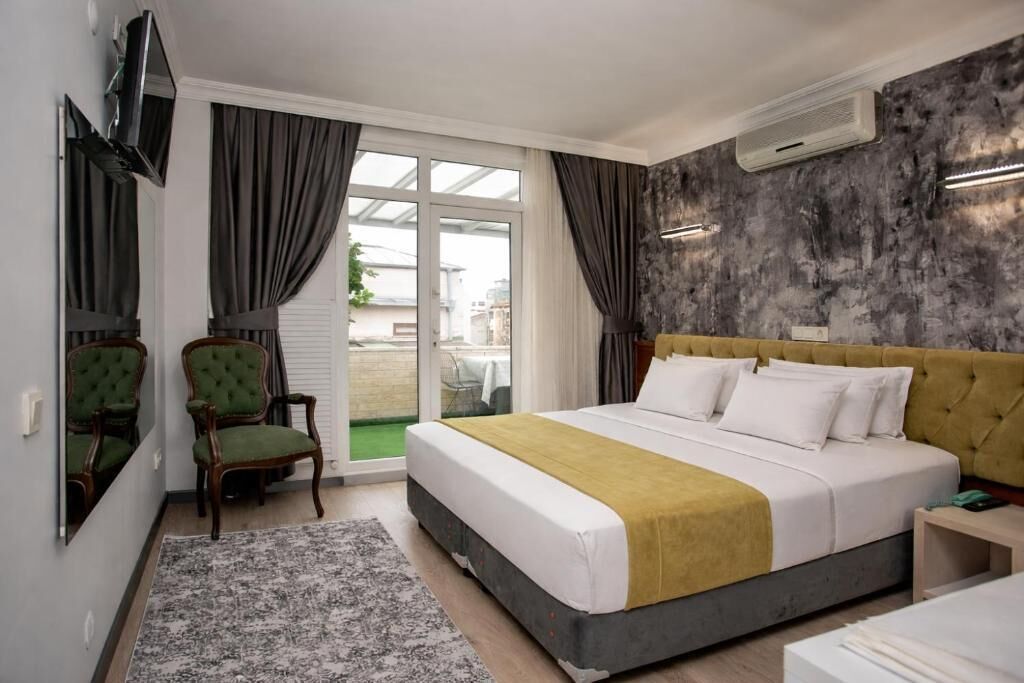 Double Room, Balcony, City View | Free WiFi, wheelchair access