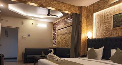 Hotel comfort & Terrace Lounge Deoghar