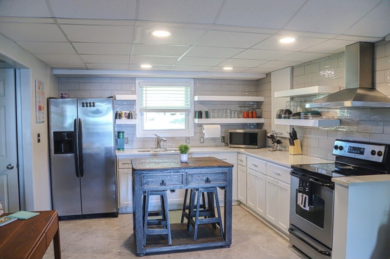 冰箱、微波炉、烤箱、炉灶