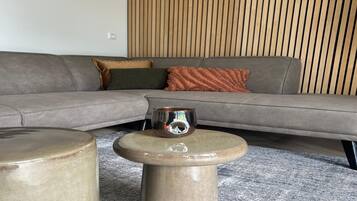 Superior huis, 4 slaapkamers | Woonkamer