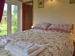 Free WiFi - 1 bedroom accommodation in Rollesby (Rollesby)