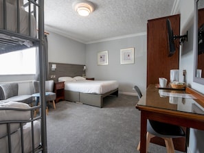 Room - Standard Double Room (Mold)