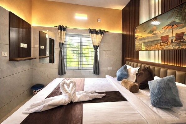 Free WiFi - The Ocean Inn Luxury Stay (Murdeshwar)