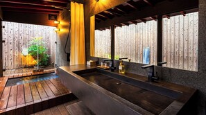 Spa - Nonsmoking for 2 person Rinn Premium Nijo Castle North  Room only / Kyoto Kyōto (Kyoto)
