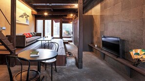 TV - Nonsmoking for 5 person Rinn Premium Nijo Castle North  Room only / Kyoto Kyōto (Kyoto)