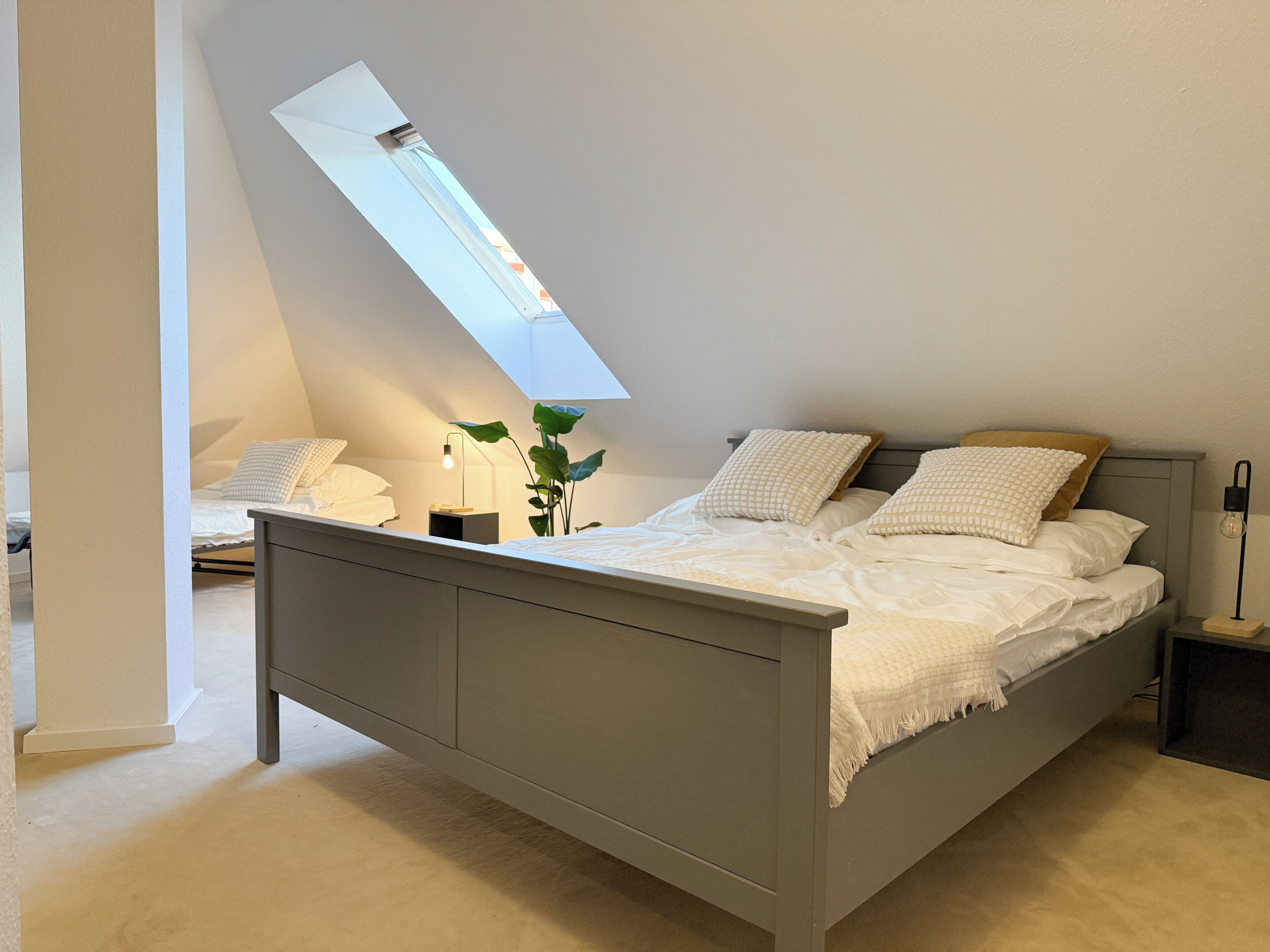 2 Schlafzimmer, Schreibtisch, Reisekinderbett, kostenloses WLAN