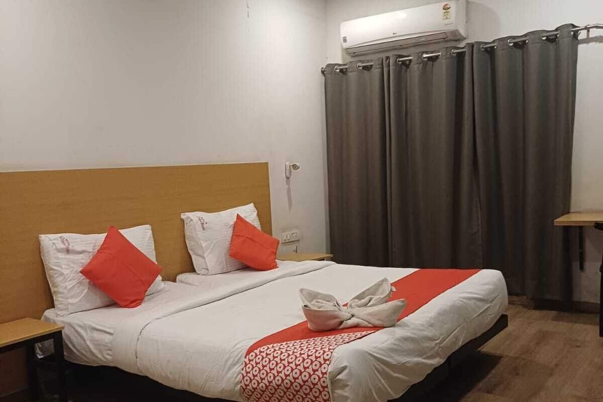 Deluxe-Doppelzimmer | Laptopgeeigneter Arbeitsplatz, kostenloses WLAN