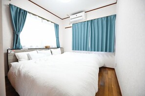 Bügeleisen/Bügelbrett, kostenloses WLAN