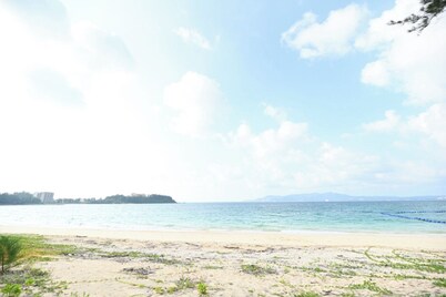 A resort house for rent Right in front of Kise Be / Nago City Okinawa