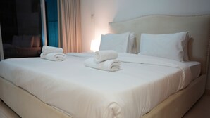 Comfort Apartment - SkyCourt Tower By Hostiva (Dubai)