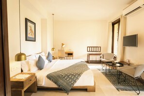 Deluxe Double Room | Free WiFi - ANANTYA AT ANAMIVA (Anjuna)