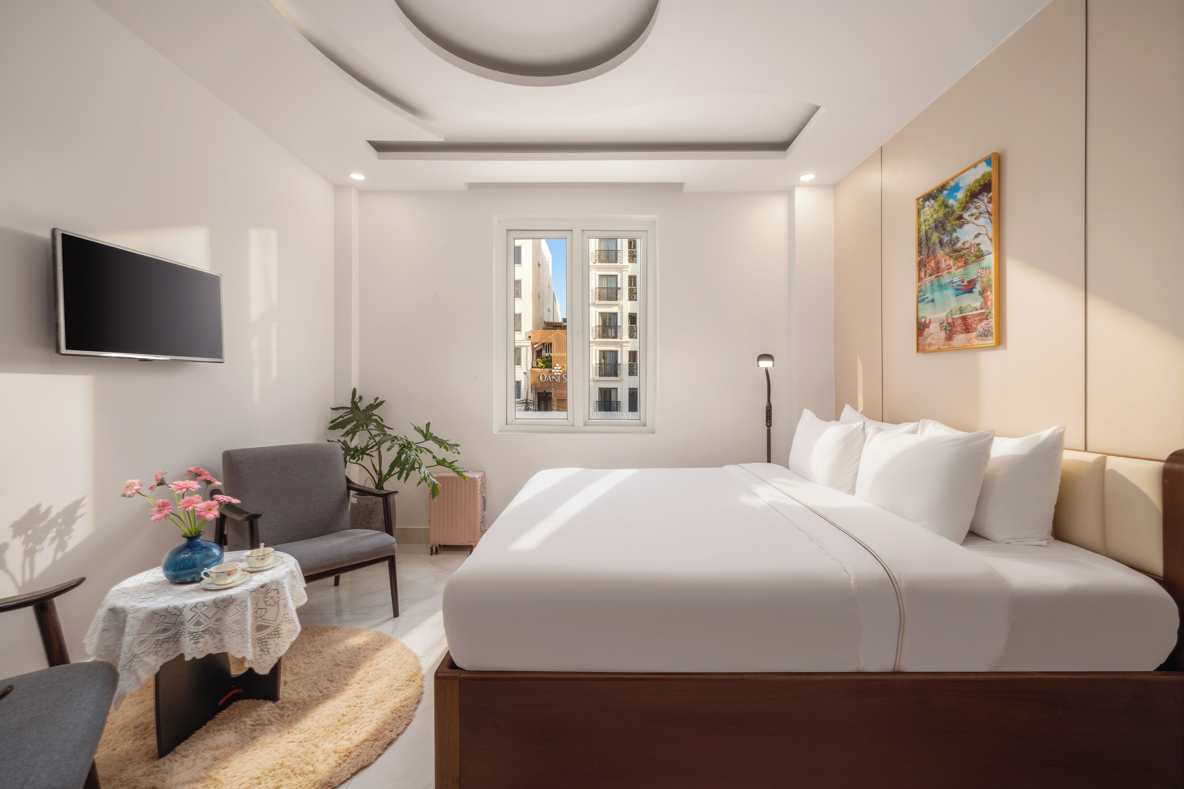 Standard Apartment, City View | Desk, free WiFi