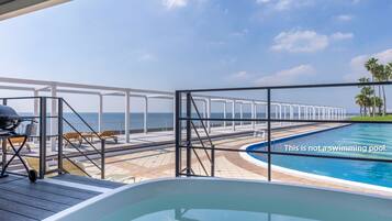 Uitzicht op strand/zee